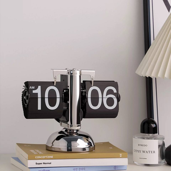 Retro Mechanical Auto Flip Desk Clock-MM180