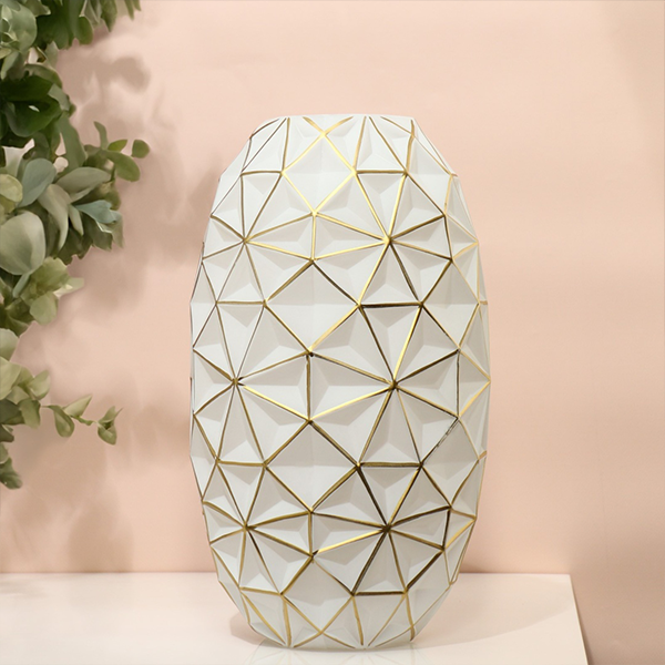 Modern Porcelain Vase-DT15
