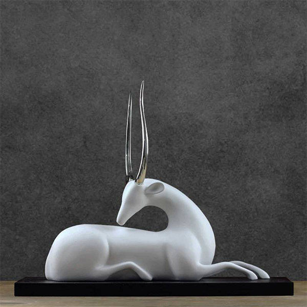 Nordic Deer Sculpture-LY27