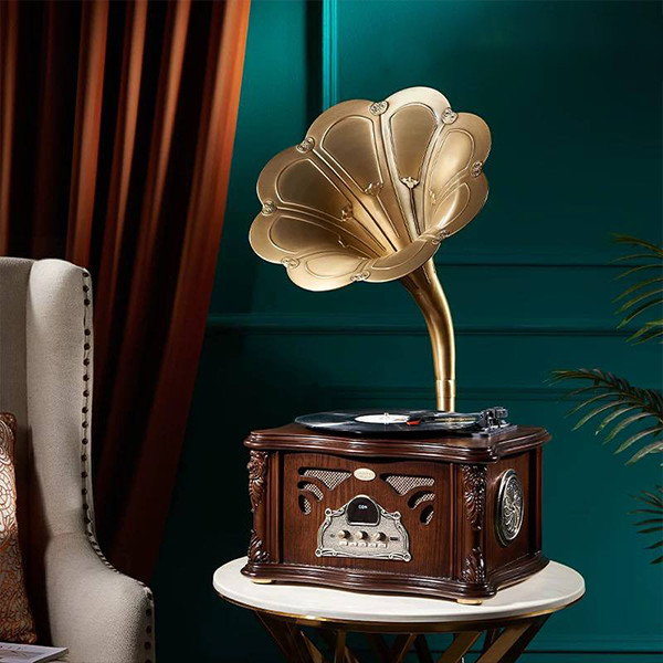 Vintage Gramophone Bluetooth Speaker