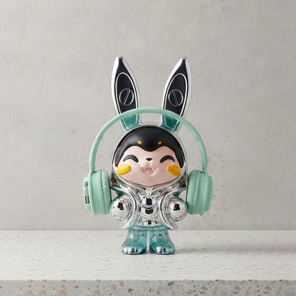Cyber-Bunny Collector Figure-MM239