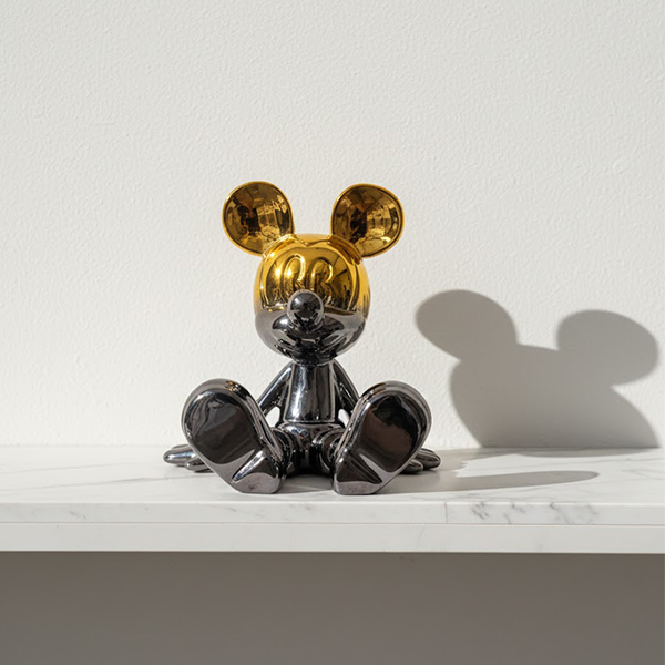Mickey Sitting Figurine-GH63