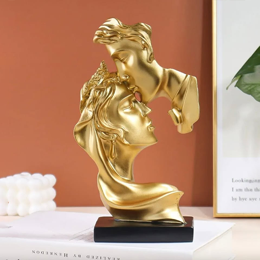 Gold Lover Statue