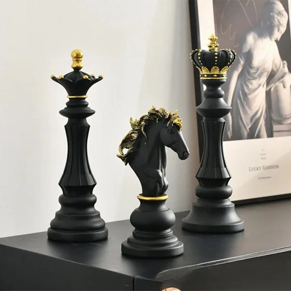 Black 3-piece chess set-DT07